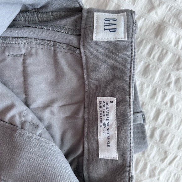 Gap super skinny ankle pant in a light grey, size 0 - Picture 2 of 2